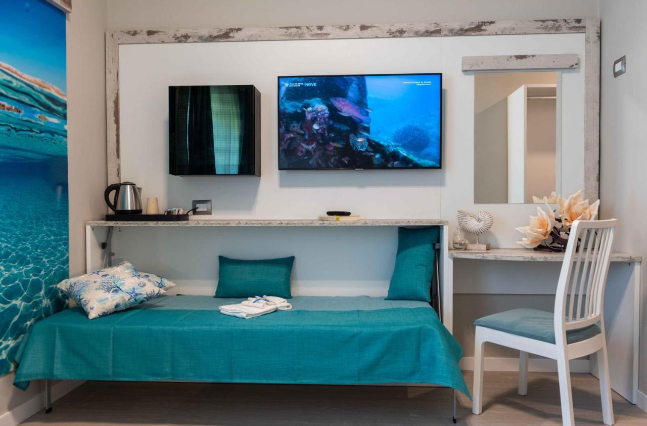 Hotel Acquamarina بورتوفيرّايو المظهر الخارجي الصورة